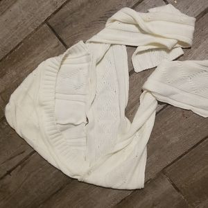 Burton hood and scarf